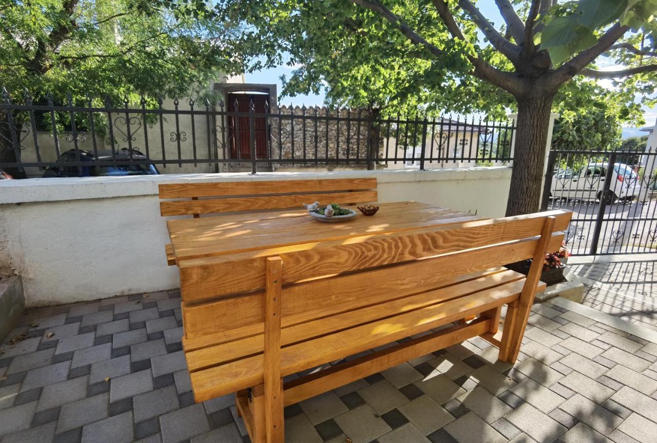 Studio Apartment Lipa Senj  Bagian luar foto
